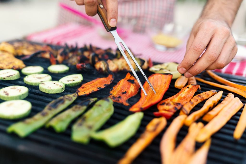 Contaminants From Grilling, Smoking cigarettes & Car or truck Exhaust Could Increase Odds for RA