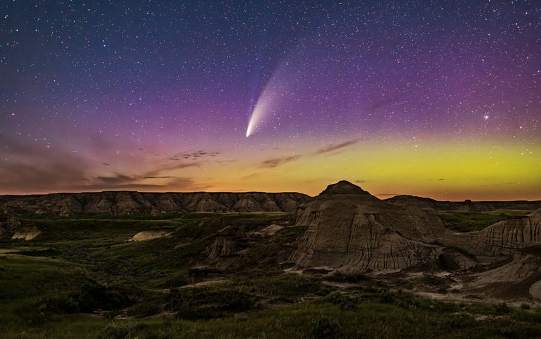 A Possibly Magnificent Comet Will Fly by Earth Next 12 months