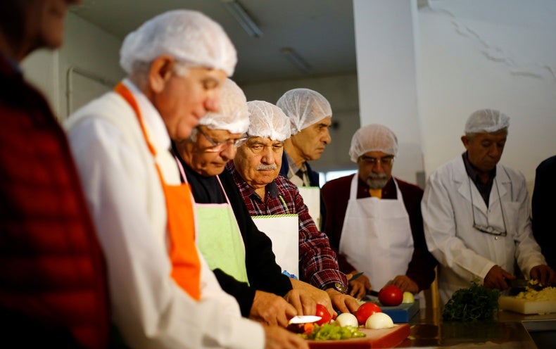 To Continue to be Sharp as You Age, Learn New Expertise