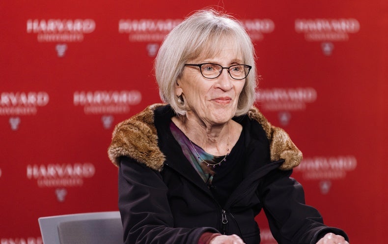 Why Ladies Make Significantly less Than Men: Financial Historian Wins Nobel for Get the job done on Gender Fork out Gap