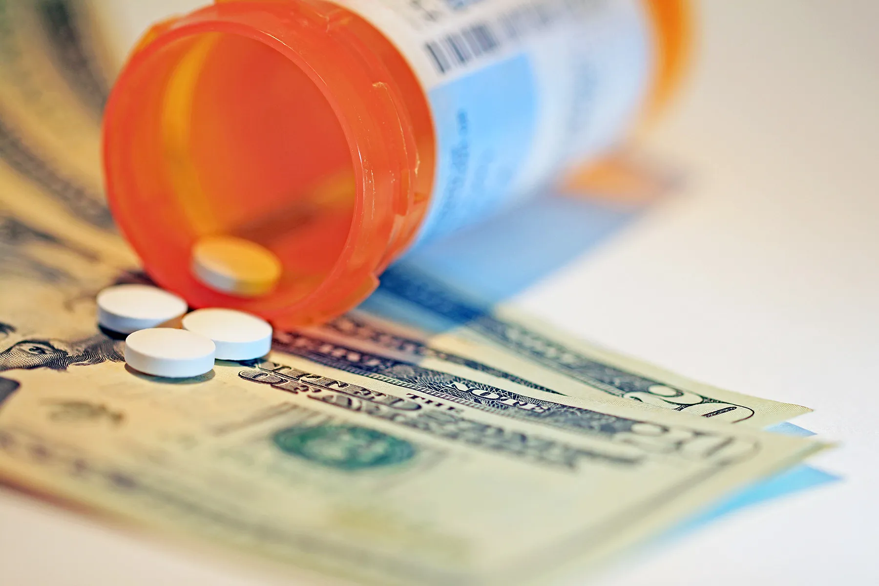 Women of all ages Spend Billions Extra in Out-of-Pocket Health and fitness Expenses a 12 months
