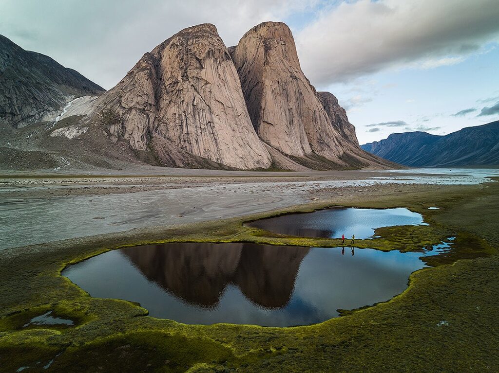 Primordial Helium May possibly Be Leaking from Earth’s Core