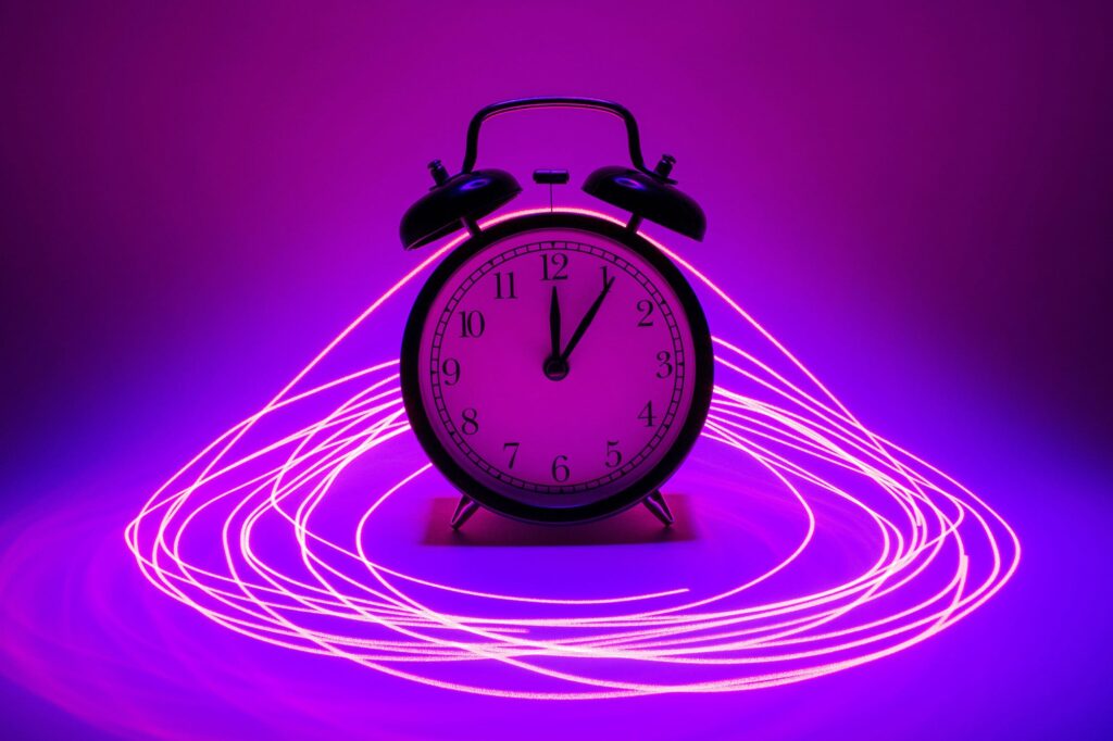 Light-weight Can Travel Backward in Time (Form Of)