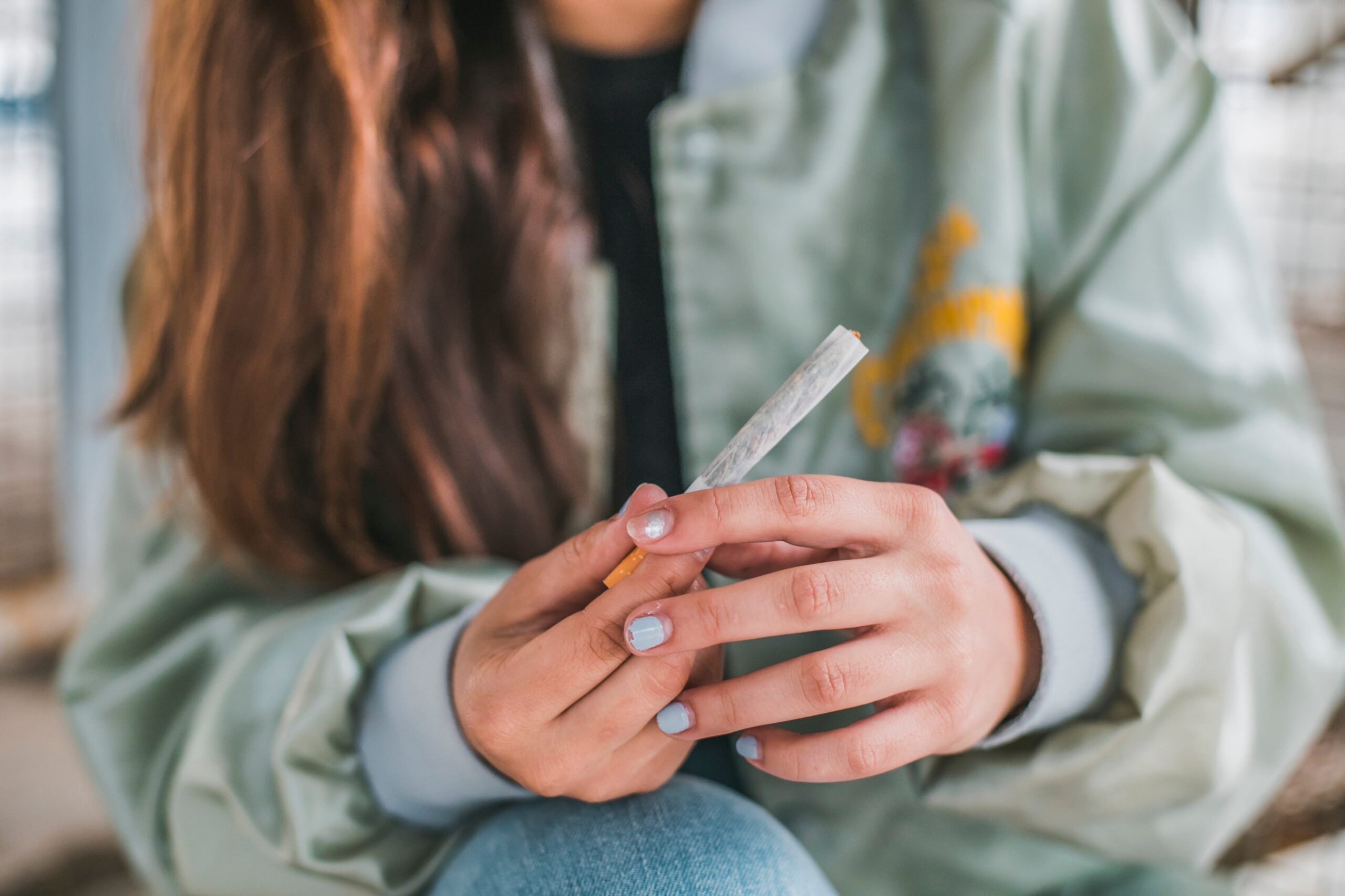 Is Cannabis Negative for Teens? Knowledge Paint a Conflicting Image